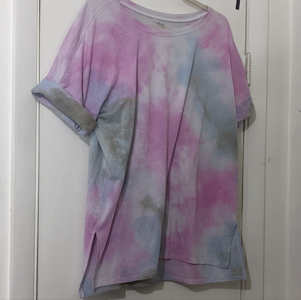 Tie dye purple and blue t-shirt